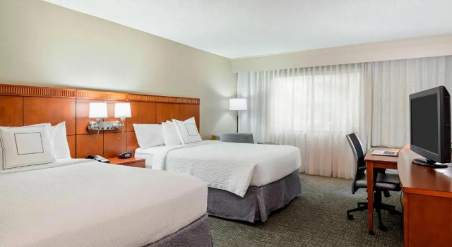 Deluxe Zimmer Courtyard by Marriott Gainesville FL