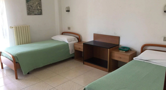 Hotel Bristol, Забронировать Отель Отели Долины Ното 3 звезды, 3*