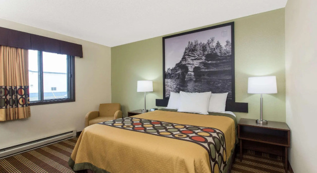 Двухместный номер Standard Super 8 by Wyndham Eau Claire I-94