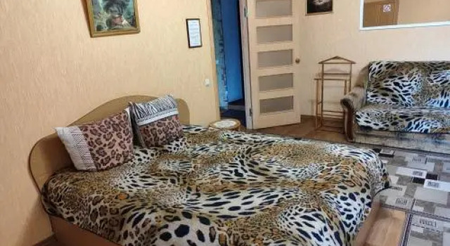 Apartment on Peremohy Street 8, Varaa Huoneisto Khmelʼnytsʼkyy Khmelnitskiy