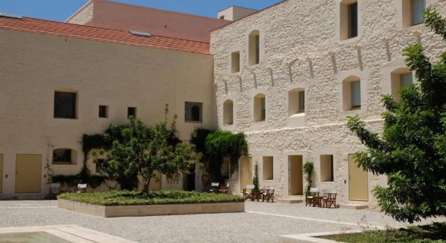 Flattered to be in Algarve, Забронировать Отель Отели Тавира 3 звезды, рядом с Железнодорожный вокзал Тавира, 3*