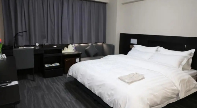 Номер Business Dalian Royal Hotel