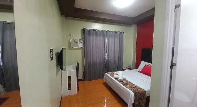 Номер Standard OYO 1037 Lendes Tourist Inn Main