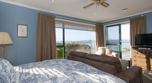 Bayview at 91 B&B, Rezerwuj Bed and Breakfast Hotele w Auckland Region z parkingiem, Parking