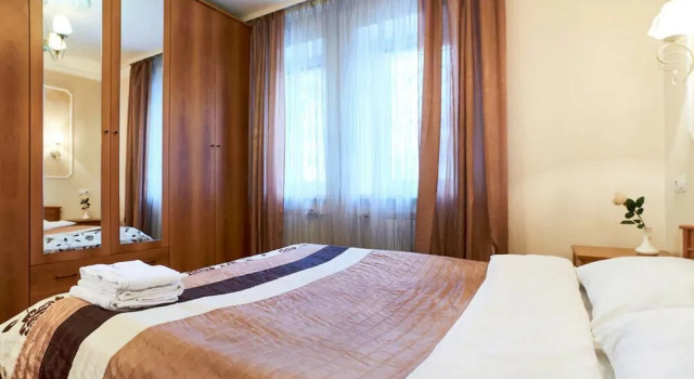Апартаменты Home-Hotel, ул. Спасская, 25-17, Забронировать Апартаменты/квартира Киев Киевская область, рядом с Контрактовая площадь
