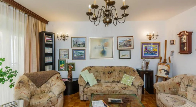 Apartments Ružić, Prenota Appartamento Splitska 