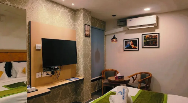 Номер Standard Hotel Lake View Airport zone