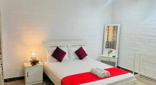 Sevenday Hotel, Buchen Sie Hotel Günstige Hotels in Nordwestprovinz