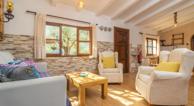 Ses Begudes, Book Villa  