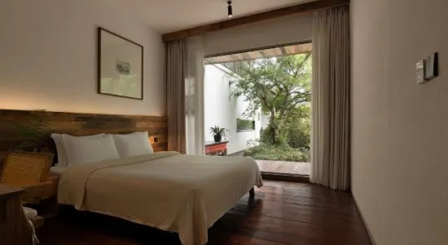 Номер Standard Emeishan Hetang Yunqi Tangquan Homestay
