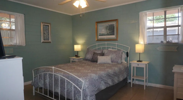 510 B Magnolia Avenue by Hodnett Cooper, Book Hotel St Simons Island Georgia