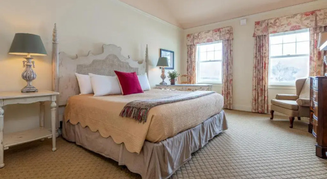Двухместный номер Deluxe The Norwich Inn