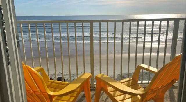Люкс Superior Beach Front Studios in Daytona Beach