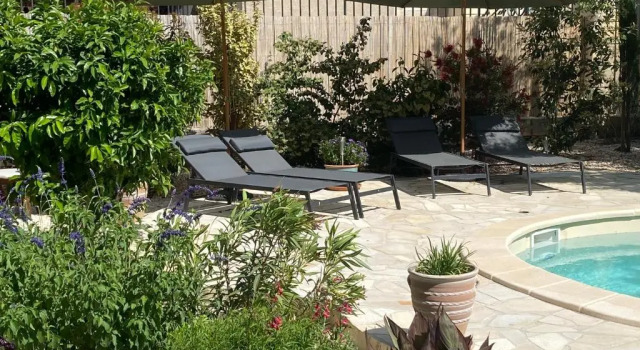 Апартаменты Maison du Midi, 2 Gîtes de charme