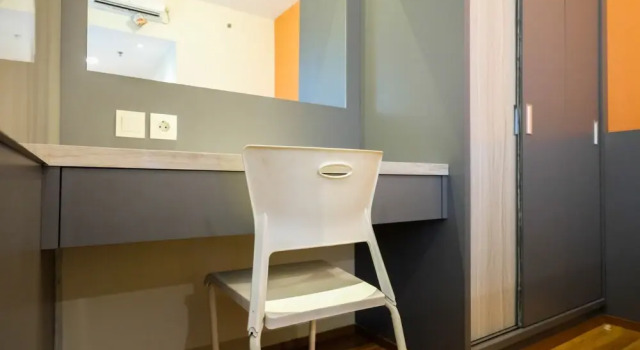 Great Location Studio at Tree Park Apartment, Book Apartment Hotels in South Tangerang with a Pool, Swimming Pool