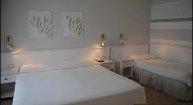 Трёхместный номер Standard Hotel Acquamarina