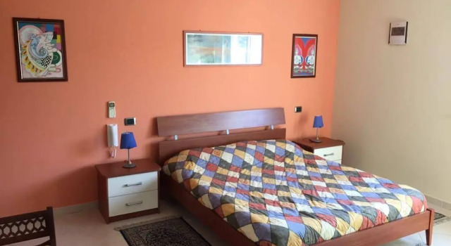 Attico Rosa, Book Hotel Gioia Tauro Calabria