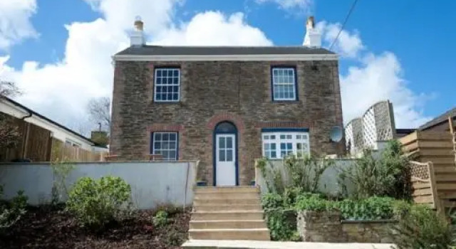Newton Cottage