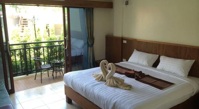 Номер Standard с балконом и с видом на сад The Green Hotel Koh Lipe