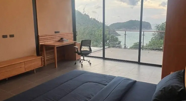 Семейная вилла с 2 комнатами с балконом и с видом на море yume17 - Sea View pool Villas & 1BD, Studios