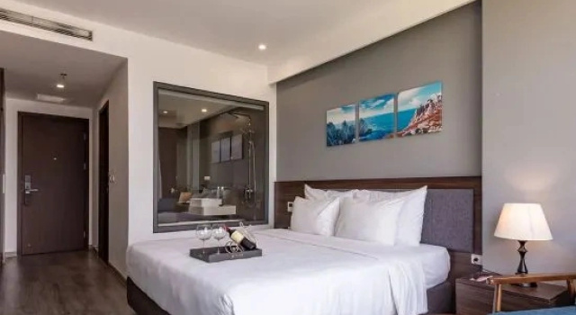 Номер Deluxe Reyna Hotel Hanoi & Spa