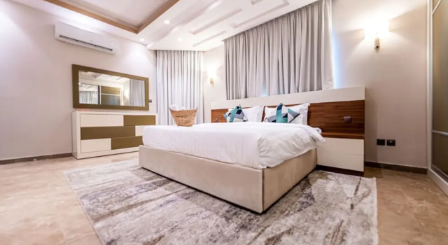 Апартаменты Mabaat-Executive-Al Masarat Tower 257