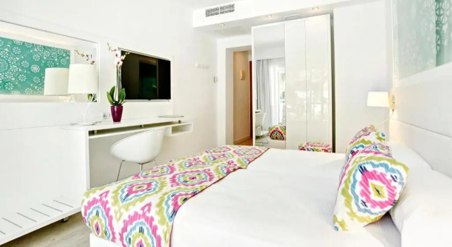 Двухместный номер Standard Grupotel Ibiza Beach Resort