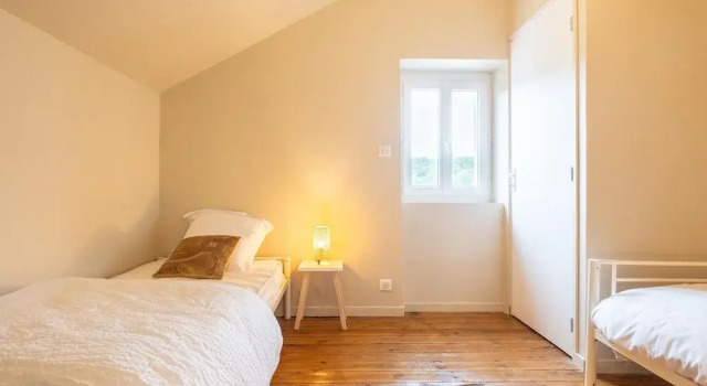 Charming Holiday Home With Private Pool, Book Vacation Home Hautefort 