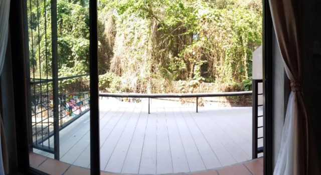 Номер Standard с видом на сад White Jail at Koh Tao Hostel