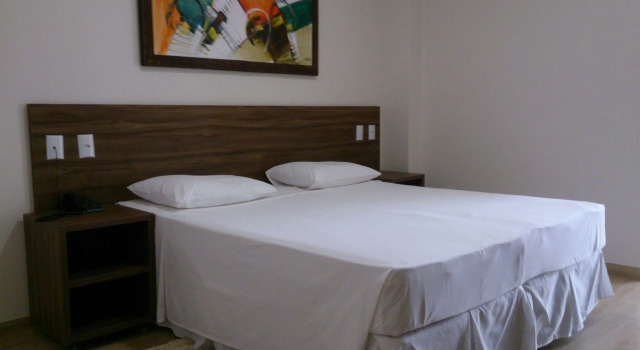 Mac Hotel