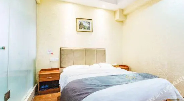 Guangfei Huishang 168 Hotel (Wanyuecheng Store, Guanlan People's Park, Shenzhen)