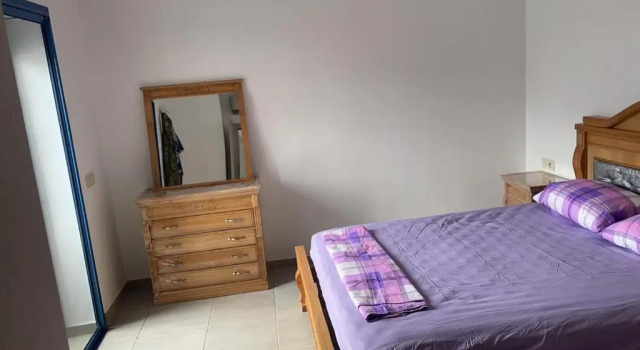 Appartement de luxe avec piscine a 5 min de la plage, Rezerwuj Apartament Hotele w Tanger-Tetouan z parkingiem, Parking