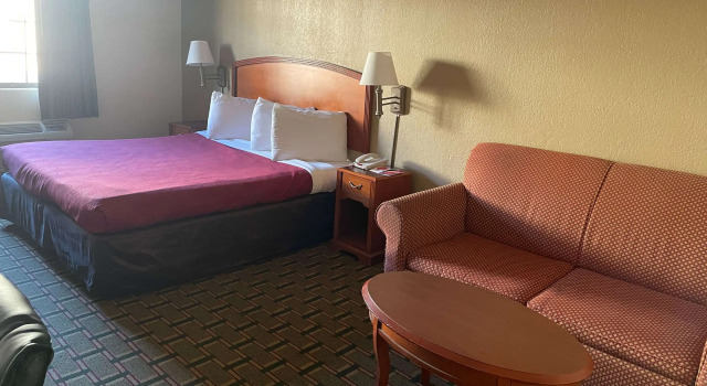 Двухместный номер Standard Econo Lodge Kalamazoo near Wings Stadium