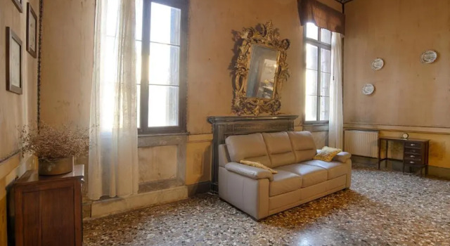 Апартаменты Vintage Venice Apartment