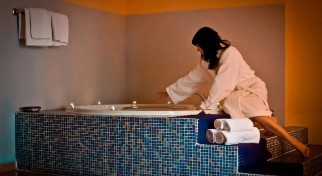 Phòng Suite Hotel Perla D'Oro
