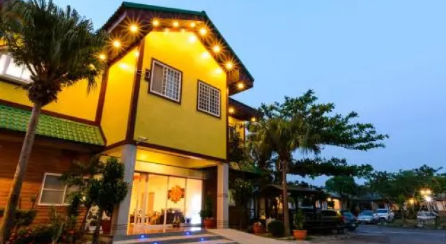 Hengchun Village Garden Homestay, Забронировать Отель Хеньчунь Хенгчун