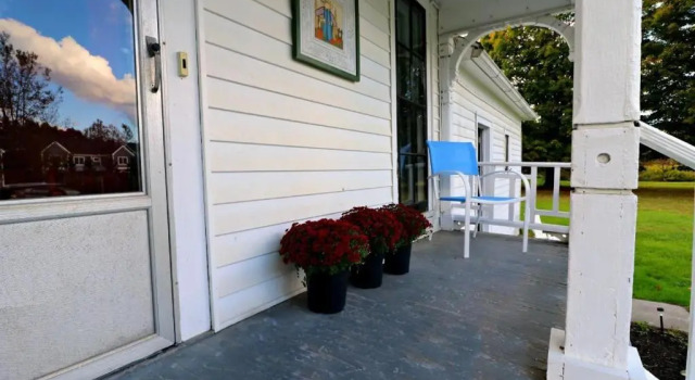 The Francis Rose House 3 Bedroom Home by Redawning
