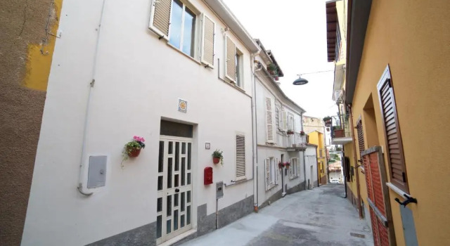 Casette Bianche