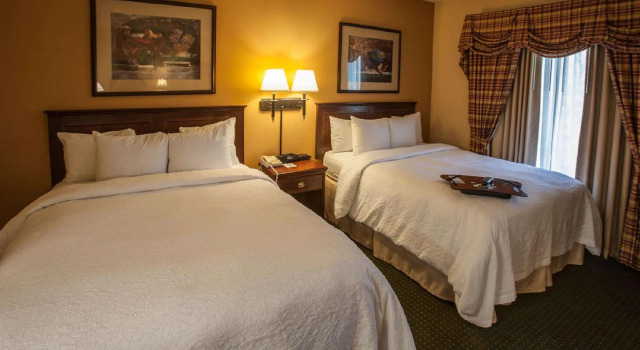 Четырёхместный номер Standard Hampton Inn & Suites Stillwater