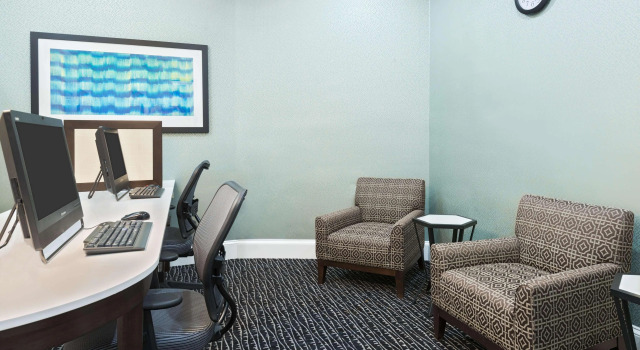 Homewood Suites by Hilton Charlotte North-Univ Research, Buchen Sie Hotel University Place North Carolina