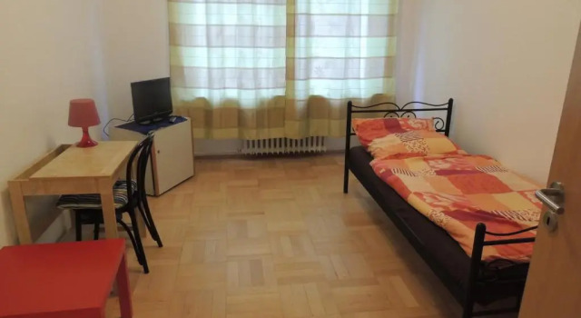 Schönes Apartment in Essen, Забронировать Апартаменты/квартира Suedviertel Эссен
