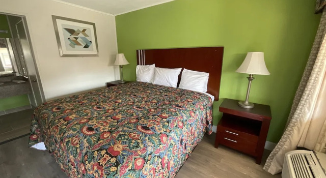 Одноместный номер Standard Executive Inn & Suites