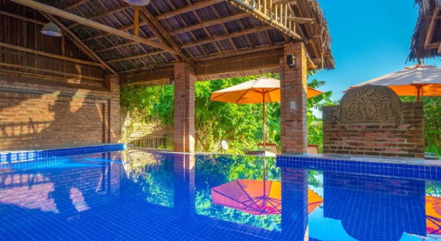 Двухместный номер Deluxe с видом на город Calm House Hotel Hoi An 1