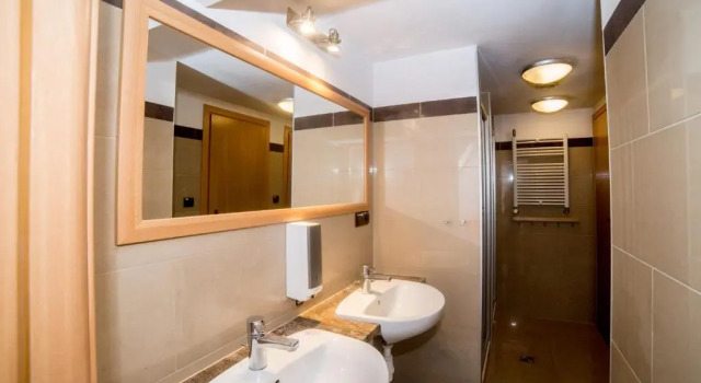 Кровать в общем номере Max Berg Hostel