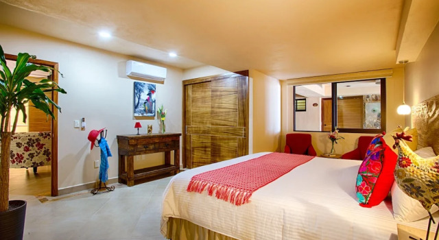 Condominios de Lujo Vista Corona, Book Hotel Puerto Vallarta Jalisco