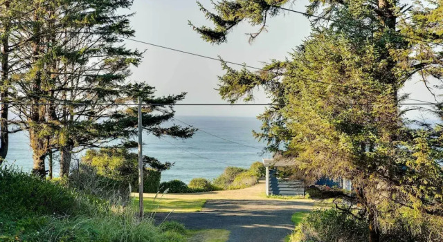 Fishermen's Paradise in Coos Bay: Walk to Beach!, Boek Vakantiehuis Charleston Oregon Coast