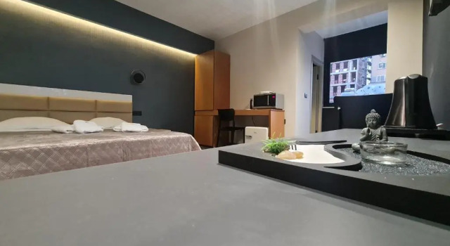 La Mirage Apartment 03