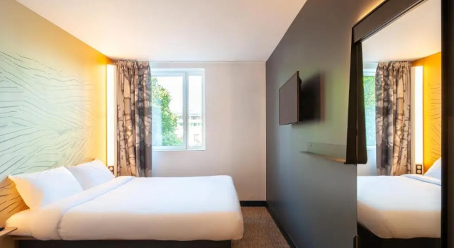 Двухместный номер для людей с ограниченными возможностями B&B HOTEL Saint-Denis Porte de Paris