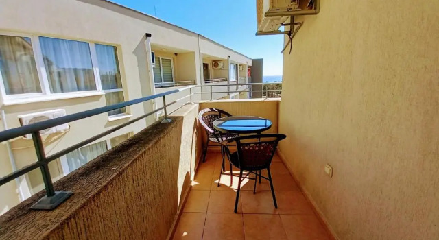 Green Dream 3 Rooms Apartment, Забронировать Апартаменты/квартира Отели области Бургас с бассейном, Бассейн