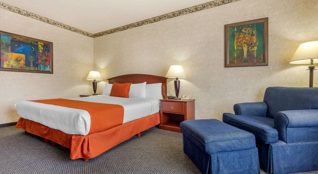 Двухместный номер Standard Quality Inn Monterrey La Fe